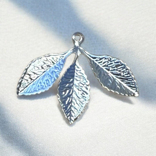 Silver Leaf Charm